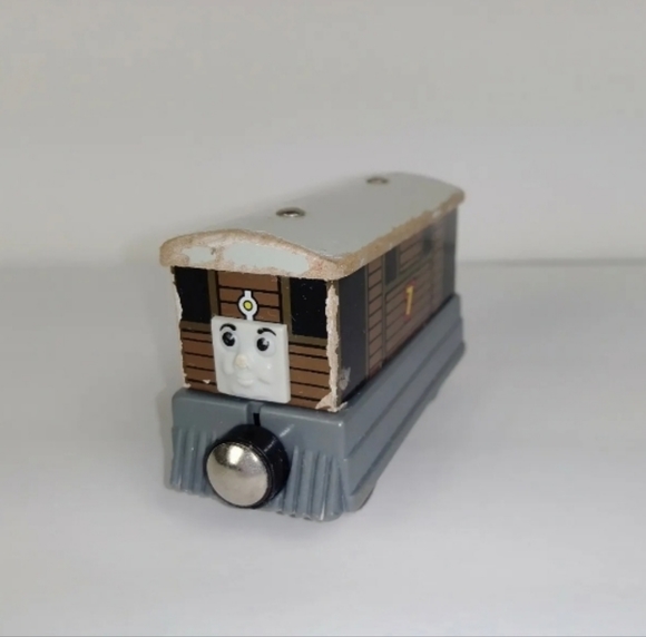 RARE Thomas and Friends Number 7 Thomas the Tank Engine Wooden Train Railway Car - Picture 2 of 7